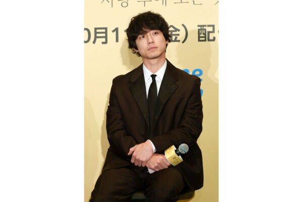 “塩顔男子”坂口健太郎(34)から学ぶ、浮気男の心理とは…? “される側”にも問題があるのか