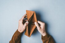 「消費者をカモにしている」　金を払って要らないもの【ランダム商法】の闇…　“高額化” に強まる批判、 推し活のあり方に一石？