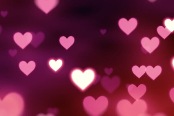 “アラフィフ層”が恋愛に活発なワケ…《恋は健康寿命を延ばす》って本当？「若返った」「不眠症が改善」変化の声まで