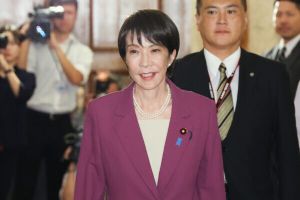 【高市総裁】「ワークライフバランス捨てる」発言…　働く女性たち “意外な受け止め”？　肯定派・否定派それぞれの 《言い分》 とは