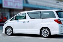 【マイルドヤンキーの象徴！？】SNSでバズる《残クレアルファード界隈》とは？なぜ「アルファード」？次なる標的は「ランクルFJ？」日本人の“見栄と金欠”の深すぎる闇