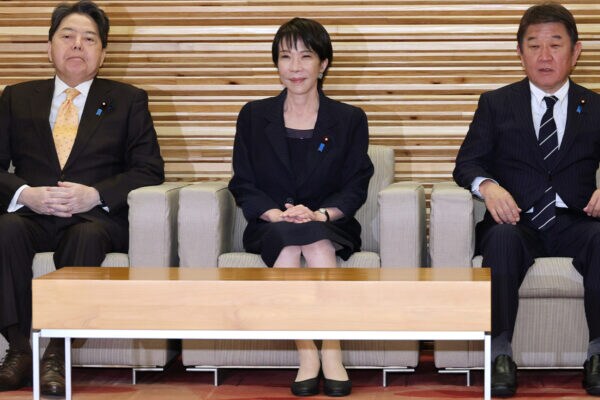 女性首相「笑うか・笑わないか」が論点になる “異常”　有名ジャーナリストの見解に批判相次ぐ… 「政策で判断しようよ」