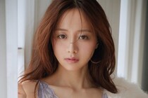 「こんなお尻が丸い人初めて見た」…　元人気女子アナ、驚異の “ヒップライン”　童顔と色気の 《ギャップ》 魅せつける