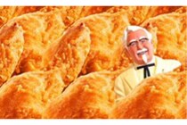 【今日から】急げ！ KFC「ケンタ福袋2026」事前抽選が開始！ 引換券だけで1850円分お得「ビスケット型お昼寝枕」も付いてくる♪