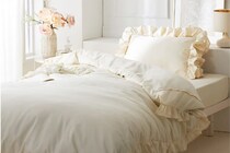 「TV版エヴァ最終回じゃん」「かごめかごめ？」“不気味かわいい”ぬい活枕カバーが爆誕！衝撃デザインにSNS騒然