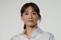 【ランキング】一重・奥二重が魅力的な《女性芸能人》TOP10！ 綾瀬はるか、川口春奈を抑え、圧倒的“愛されスマイル”で1位に輝いたのは？