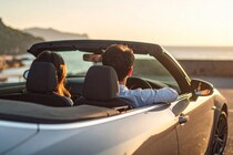 【ランキング】一緒にドライブしたい有名人TOP10！　今田美桜、綾瀬はるか、嵐…　1位は “2連覇”