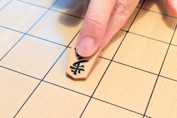 「第2子は無理だと絶望した」女流六冠の悲痛な訴えに将棋界が変革の一歩!「出産かタイトルか」SNSでは激論へ