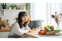 今年もあとわずか…。7割超が抱える“年内にやり残したこと”とは？ 片付けや貯金を抑えた「圧倒的1位」が明らかに