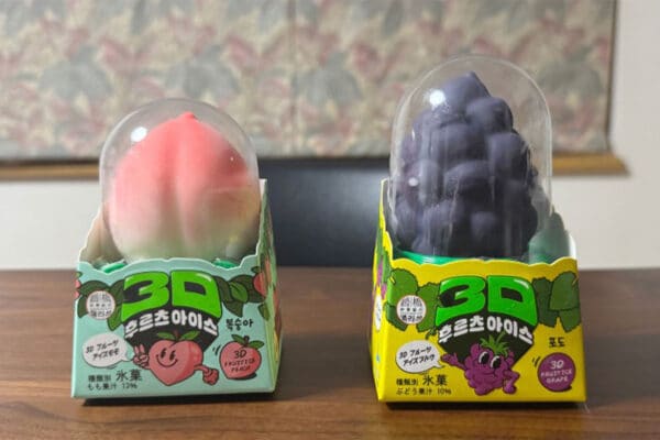 世界30カ国で話題、韓国発の「3Dフルーツアイス」モモ＆ブドウをゲット！中身はどうなっているのか…実食レビュー！