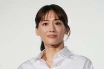 aespaは3人で出場…　司会・綾瀬はるかと “熱愛相手” の共演は…？　2025年「紅白」、意外な 《見どころ》 満載か