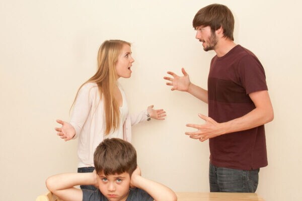 年末年始は《離婚予備軍》が増えるってマジ？8割以上がパートナーに「不満あり」…30代以降で急増する“3大不満”とは