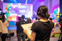 【テレビ業界】で「働きたい」若者、もはや少数派…　現役高校生アンケートで見えた、テレビ業界が 《避けられる》 ワケ