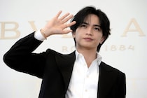 「すご過ぎて震える」…　ファンが続々購入する、中島健人×ブルガリの《高級ジュエリー》　 驚きと称賛「オタクの正しい経済の回し方」