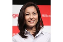 33年ぶりの再会に涙、閉校する母校で呆然…「母校訪問」で素顔を見せた芸能人たちの“エモすぎる”瞬間