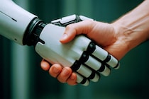 【どっち？】「完璧なAI」VS「ケンカもする人間」　パートナーにするなら…　あえてAIを選ぶ人たちの “ホンネ” に納得？