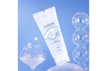 韓国スキンケア「ラゴム」×「シナモロール」ぷるぷるのゼリーのようなジェルタイプの“朝用洗顔料”ほか（全2種）限定パッケージで登場！