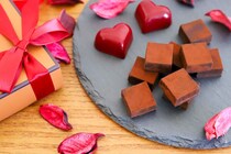 チョコはやっぱり太る！？「1日何グラム」が正解？ハイカカオも注意？ チョコレートの健康効果を栄養士が解説