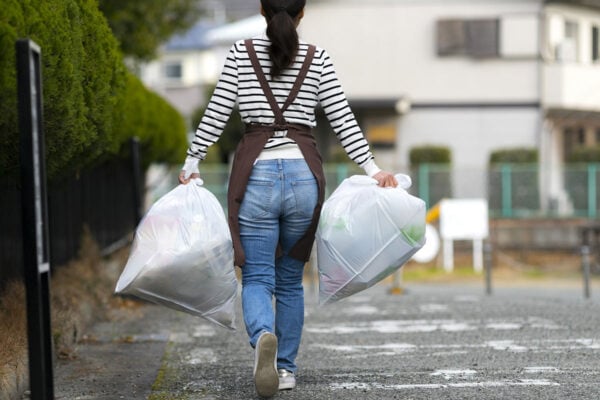 ゴミ出しで「ご近所さんに会いたくない人」実は結構多い！？朝の“たった数分”がストレスになる理由