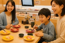 【回転寿司】「活気のない店は行きたくない」…！？　ファミリー世帯の8割近くが重視する、お店選びの意外なポイント