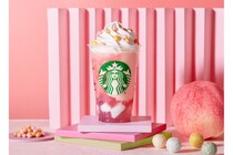 【スターバックス】初のひなまつり限定ドリンク「ひなまつり フラペチーノ ショートサイズ」3色あられトッピング、見た目も華やかな一品