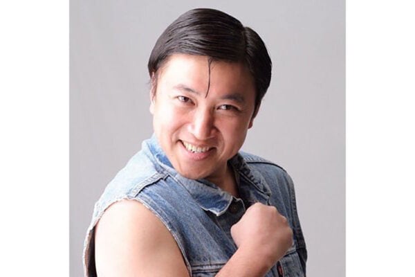 スギちゃん「全部埋まってやがるぜぇ」緊迫のSNS投稿に11万いいね!?トイレの「緊急事態」に爆発的な共感が集まったワケ