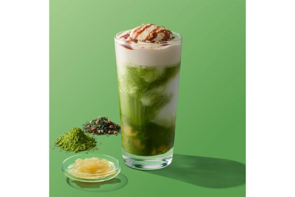 【スターバックス ティー & カフェ】わらび餅入りフラペチーノなど「煎茶×抹茶」“ティービバレッジ"(全3種)が新登場!