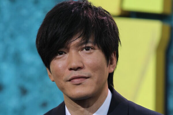 【?】田辺誠一(56)が描いた 《黒柳徹子の似顔絵》 にSNSザワつく… 「キノコ?」「タマネギ?」 独特の画風