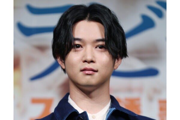 “かわいい系王子” から一転…？　千葉雄大（37）、 体形変化で身につけた 《貫禄》 に 「北海道雄大」のあだ名も