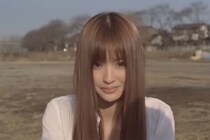鈴木えみ（40）ケツメイシ“さくら”MVから21年…「これが1児の母か！？」“劣化ゼロ”な奇跡のビジュアルにSNS衝撃！！