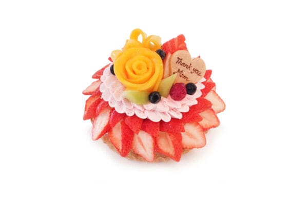 【母の日】まるで本物の花束「カフェコムサ」から“マンゴーローズ”が輝く限定ケーキが登場!