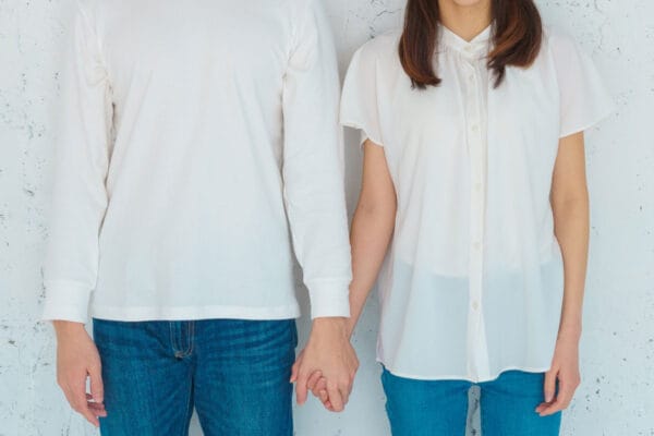 「2人きりは気まずすぎ」「旦那抜きが最高」結婚後の“デート”してる…？夫婦の“温度差”連休中に浮き彫りか