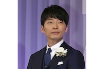 星野源（45）“ワイルドすぎる”変貌にファン騒然！？ 驚きの最新ショットに「一瞬誰かと…」「渋すぎる」