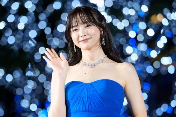 森香澄（30）圧巻の「弾き語り」を披露！ “あざとかわいい”だけじゃない「天は二物を与えた」本格的な音楽センスを発揮