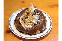 「コメダ珈琲店」×ロッテ「クランキー」初コラボ！中も外もサクッ・とろなチョコ尽くし「シロノワール CRUNKY」を実食
