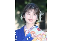 小芝風花（29）熱愛報道から約2カ月…“白ノースリ姿”の最新ショットに反響「大人な落ち着いた感じ」「雰囲気がとても好き」