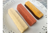 【無印良品】“1本180円”「栄養・成分が取れるバウム」甘い系としょっぱい系、3種類を食べ比べ！