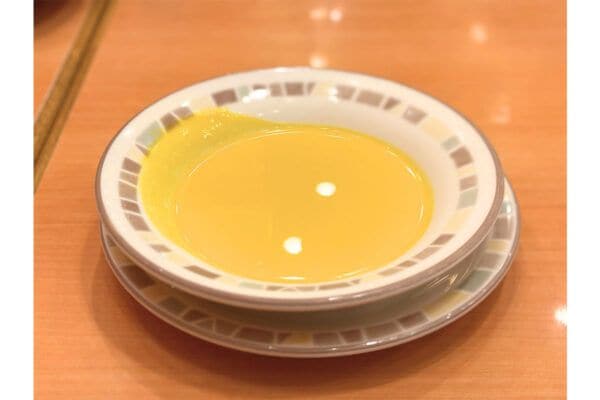 【サイゼリヤ】「3回くらいオカワリしちゃう」“破格”《1杯・180円》→「冷たいパンプキンスープ」味はどうなん??