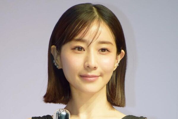 「すっぴんでコレは反則！」田中みな実（39）の“完全ノーメイク”姿にSNS震撼！13歳上有名ミュージシャンが明かした“アラフォー”美のカリスマの素顔