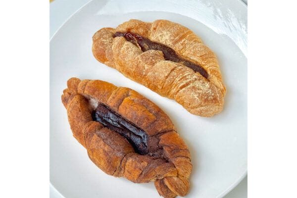 【セブン-イレブン】もちもち×サクサク“新食感”「餅っと食感クロッチ」（チョコ・きなこ）全2種を実食レビュー！