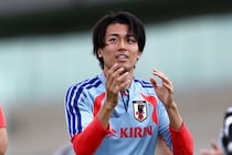 【サッカーW杯】「スウェーデン代表にえげつないイケメンいる…」中村敬斗に匹敵…！？スウェーデン代表20歳MFの「異次元ビジュ」にSNS衝撃