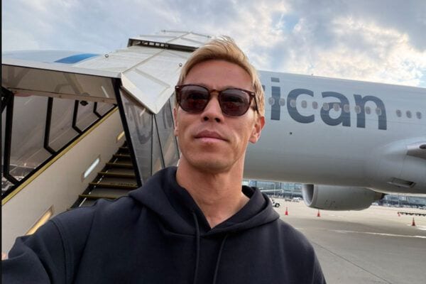 【サッカーW杯】「いい会社!」「うらやましー!」本田圭佑の“出勤時間調整お願い”に即対応した“家具ブランド”にSNSで絶賛の嵐!実は…“神対応”のワケとは