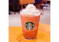 【スターバックス】果肉とミルクが織りなす「ピーチ＆ピーチミルクフラペチーノ」すっきりなのにスイーツ感もある一杯♪