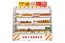 【ファミリーマート】「ファミチキ」20周年「ファミチキ袋」が9年ぶりにリニューアル！