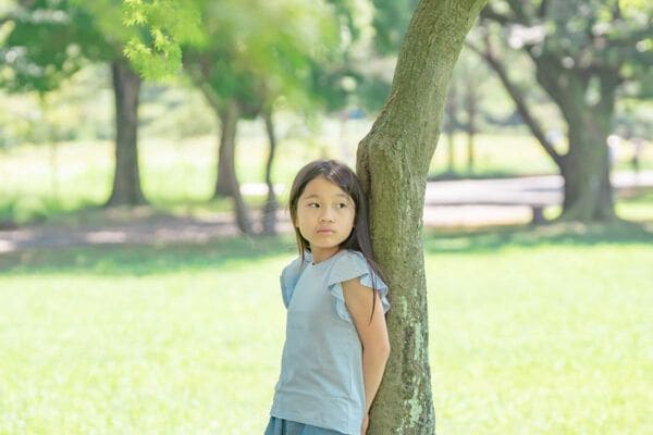 「留守番中だけゲーム解禁はアリ？」子どもの一人留守番で保護者が実践する“安全＆おとなしく過ごす”秘策とは