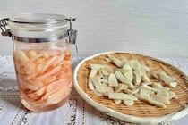 【夏休みの自由研究】お酢をかけるとピンクに激変！？新ショウガの「自家製ガリ」で実験！親子で楽しむ作り方＆効果を栄養士が解説