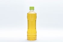 ただのデザインじゃなかった！ペットボトルのお茶にある「ギザギザ」の驚きの役割とは？