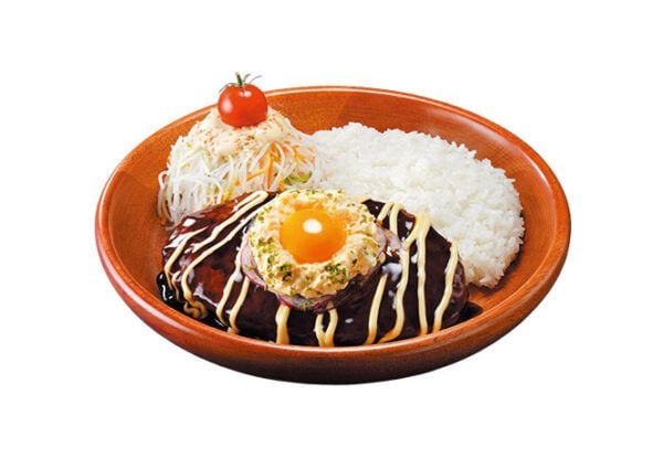 【びっくりドンキー】卵がとろ〜り絡む「月見ハンバーグ」(全2種)ほか、サイドメニューも登場!