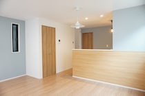 エコカラットでお部屋の雰囲気が変わる！DIYの方法と失敗しないコツをご紹介