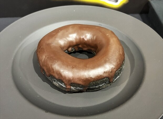 ほおばりんぐドーナツ ブラック